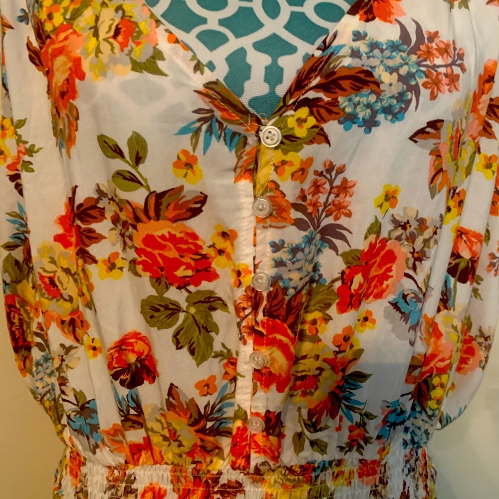 Need a Quick Chic Flowery Dress, look no more.